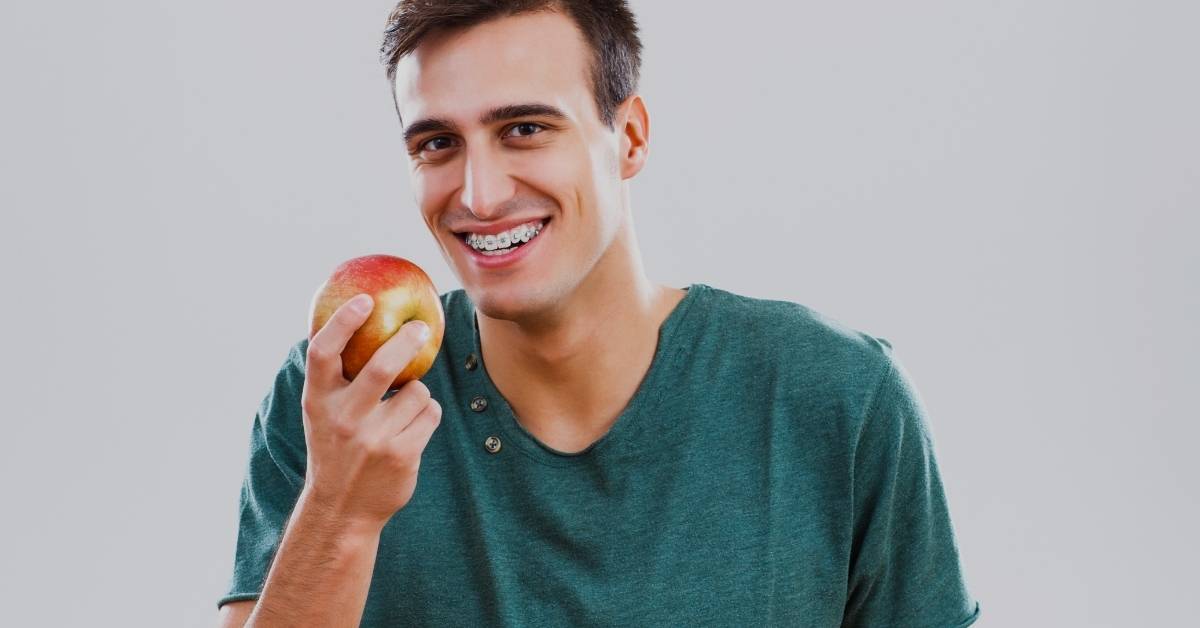 9 Chips You Can Eat With Braces Safely! Ultimate 2024 Guide