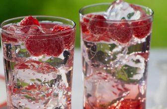 Can You Drink Seltzer With Invisalign Without Damaging Them?
