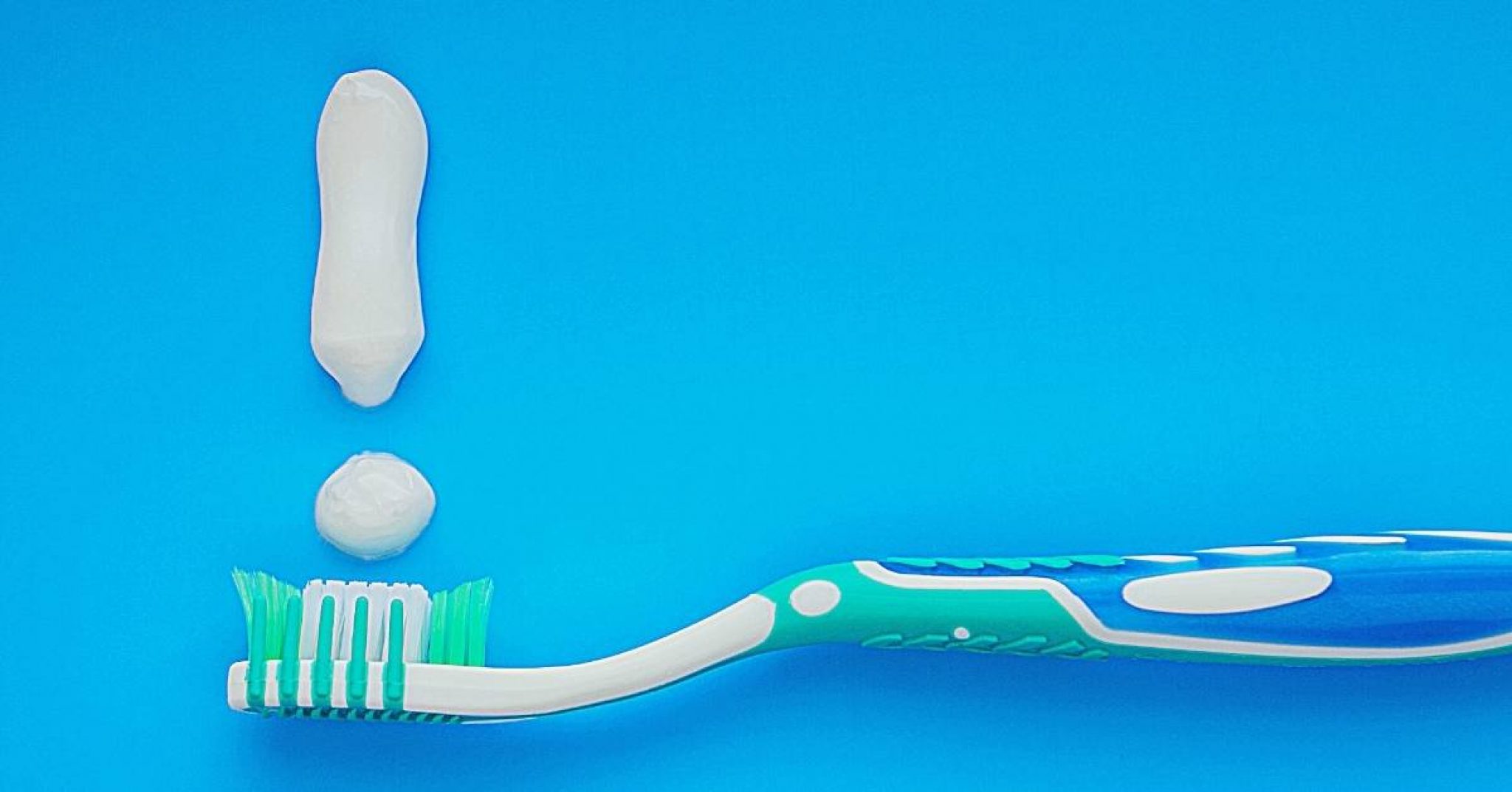 How Much Toothpaste Should You Use? Depending On Your Age!
