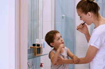 People Who Don't Brush Their Teeth: Why & What Happends To Them!