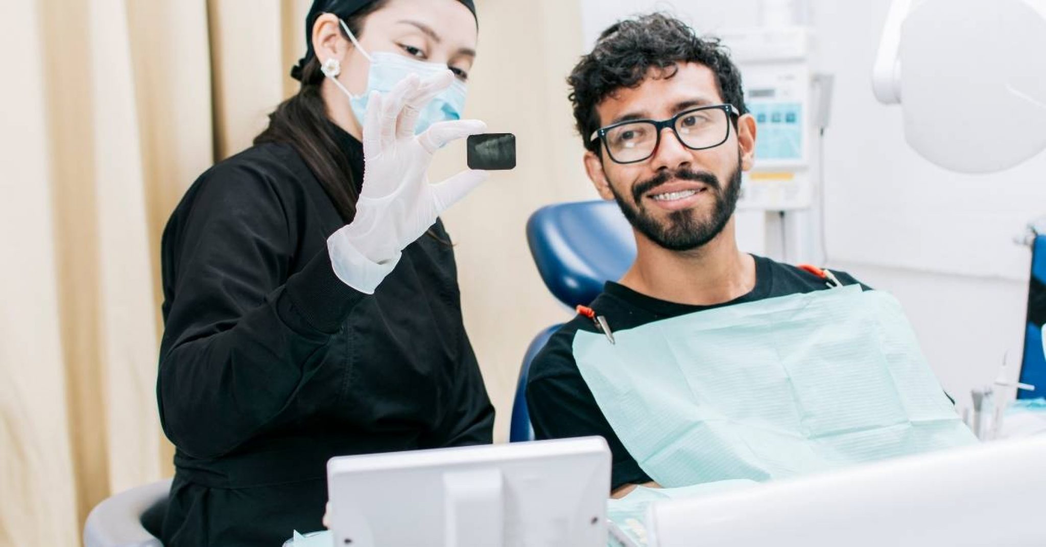 Periodontist vs. Endodontist When To See Who! Guide 2024