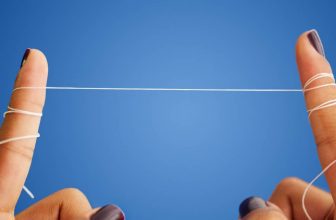 4 Ways How To Safely Remove Food Stuck In Wisdom Tooth Hole!